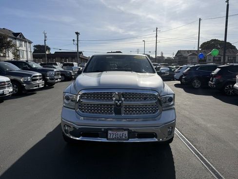 Used 2017 RAM 1500 Laramie w/ Convenience Group image 8