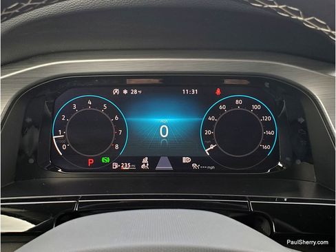 Used 2025 Volkswagen Atlas Cross Sport SE image 29