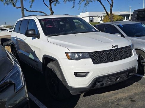 Used 2021 Jeep Grand Cherokee Freedom Edition image 5
