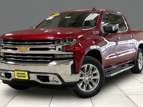 Used 2019 Chevrolet Silverado 1500 LTZ image 2
