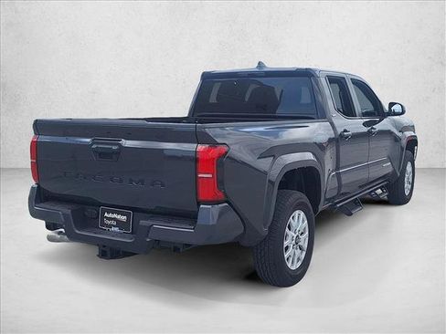 Used 2025 Toyota Tacoma SR5 RWD image 5