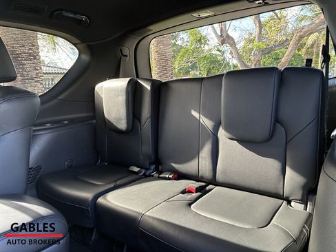 Used 2024 Nissan Armada SL w/ Midnight Edition Package image 26