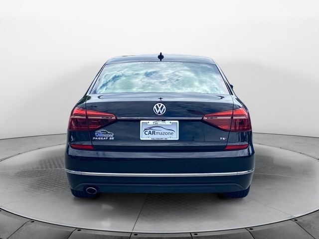 Used 2017 Volkswagen Passat 1.8T SE FWD image 4