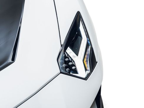 Used 2018 Lamborghini Aventador S AWD/4WD image 16