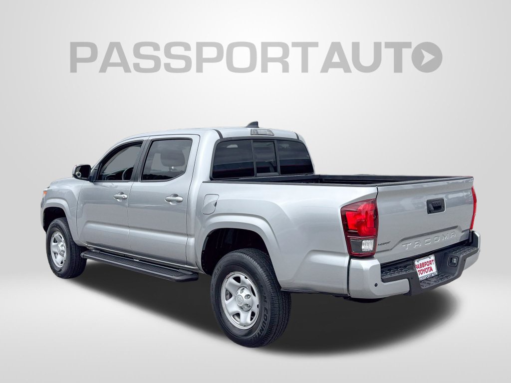 Used 2022 Toyota Tacoma SR w/ SR Convenience Package RWD image 4