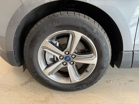 Used 2022 Ford Edge SEL w/ Convenience Package AWD/4WD image 33