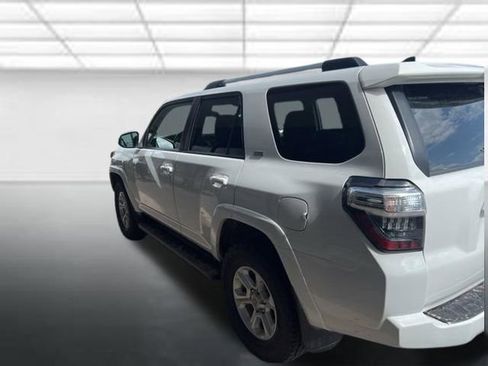Used 2019 Toyota 4Runner SR5 image 3