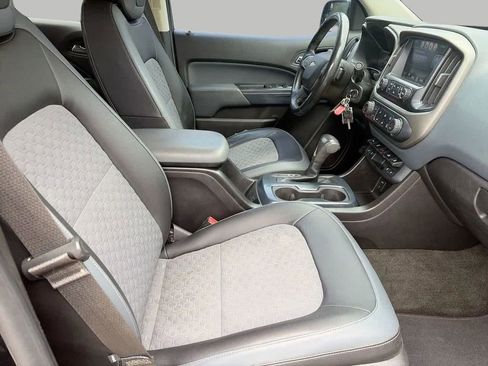 Used 2016 Chevrolet Colorado Z71 RWD image 8