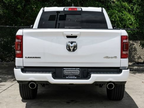 Used 2023 RAM 1500 Laramie AWD/4WD image 18