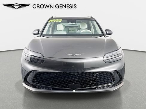 New 2024 Genesis GV60 RWD image 2