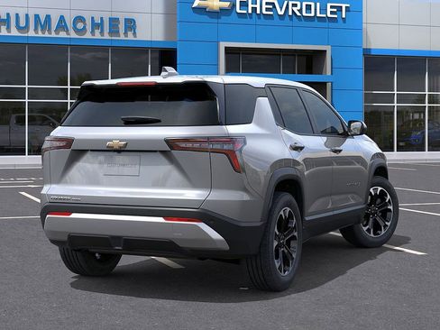 New 2026 Chevrolet Equinox LT w/ Convenience Package II image 4