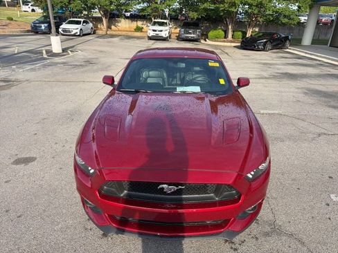 Used 2016 Ford Mustang GT RWD image 10