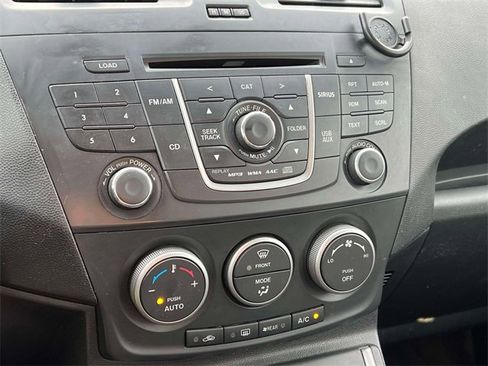 Used 2013 MAZDA MAZDA5 Sport image 30