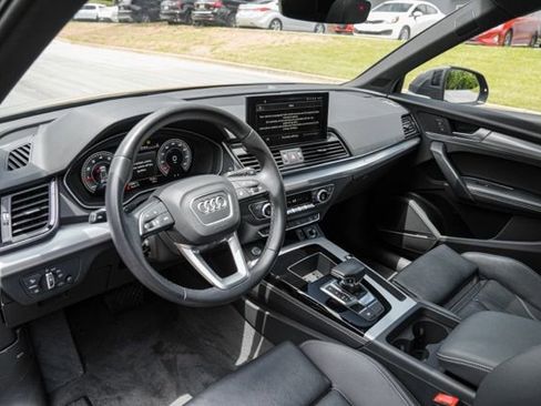 Used 2023 Audi Q5 2.0T Premium Plus w/ Premium Plus Package AWD/4WD image 24