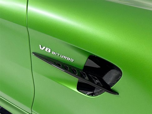 Used 2020 Mercedes-Benz AMG GT R image 35