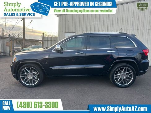 Used 2011 Jeep Grand Cherokee Overland image 6