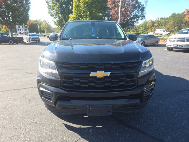 Used 2022 Chevrolet Colorado LT RWD image 2