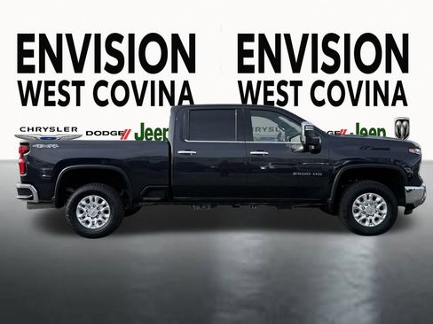 Used 2024 Chevrolet Silverado 2500 LTZ image 12