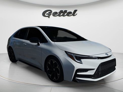 Used 2025 Toyota Corolla FX w/ Convenience Package image 3