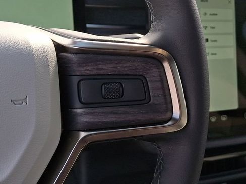 Used 2024 Rivian R1S Adventure image 22