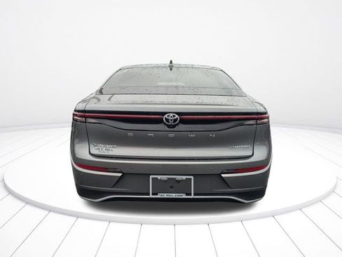 Used 2024 Toyota Crown Limited w/ Advanced Technology Package image 4