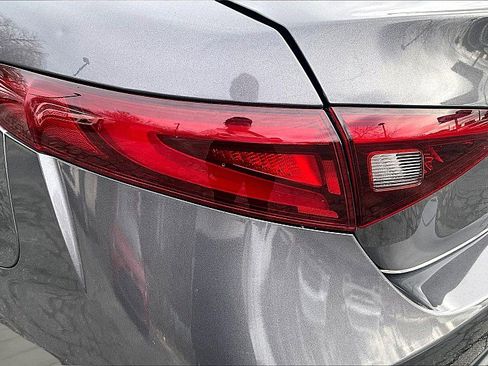 Used 2020 Alfa Romeo Giulia w/ Quick Order Package 22K Sport image 29