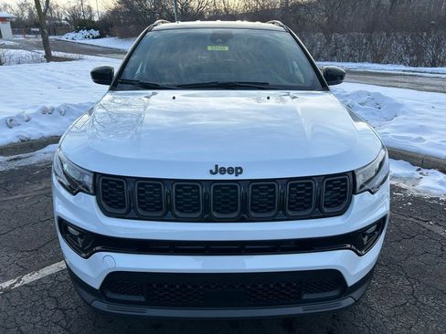 New 2026 Jeep Compass Limited image 21