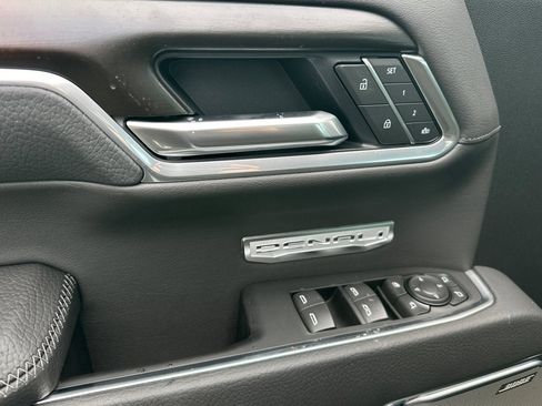 New 2026 GMC Sierra 1500 Denali image 9