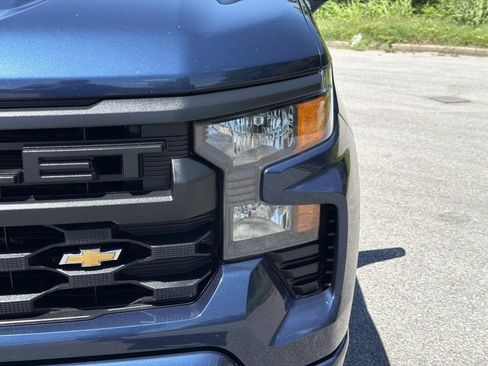 Used 2022 Chevrolet Silverado 1500 Custom RWD image 10