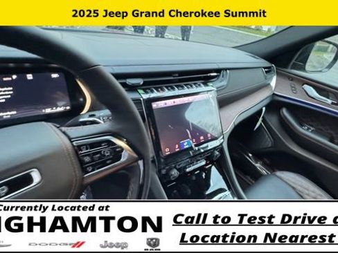 New 2025 Jeep Grand Cherokee Summit image 16