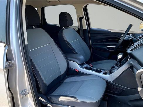 Used 2015 Ford Escape SE FWD image 7