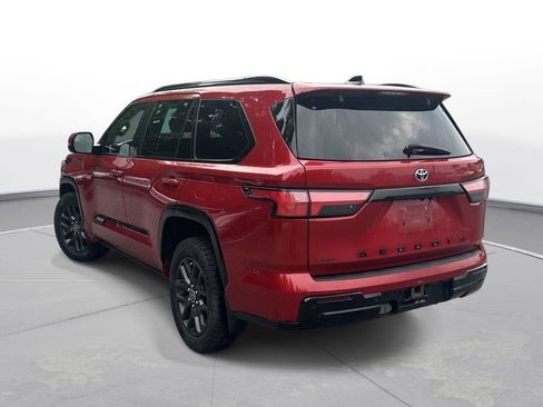 Used 2023 Toyota Sequoia Platinum AWD/4WD image 8