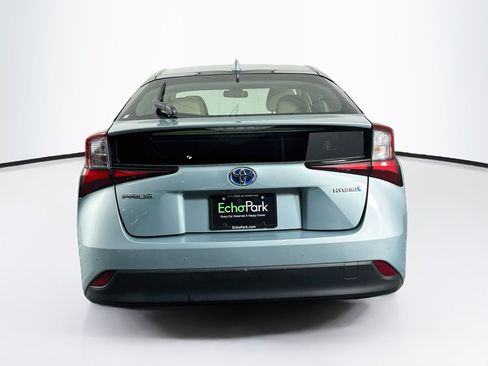 Used 2021 Toyota Prius LE FWD image 7