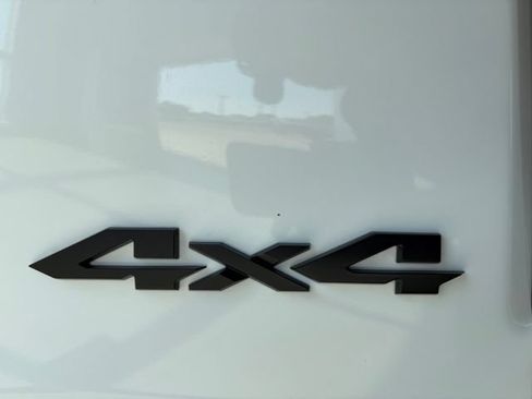 New 2026 RAM 1500 Express AWD/4WD image 13