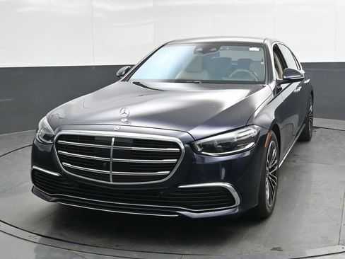 Used 2025 Mercedes-Benz S 580 4MATIC Sedan image 6