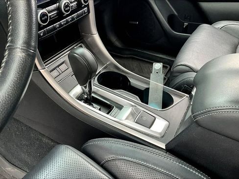 Used 2019 Subaru Ascent Limited w/ Popular Package #2A AWD/4WD image 16