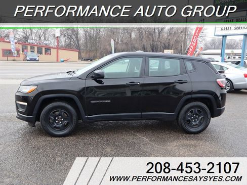 Used 2018 Jeep Compass Sport image 4