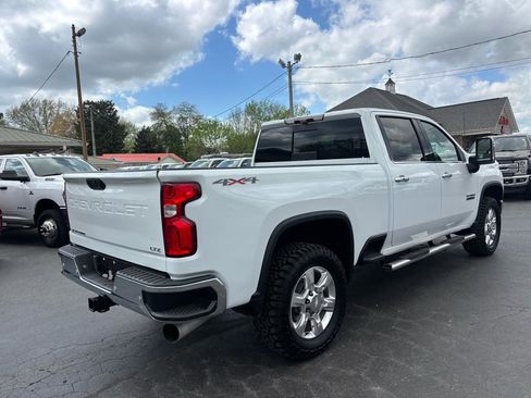 Used 2020 Chevrolet Silverado 2500 LTZ w/ LTZ Texas Edition image 5