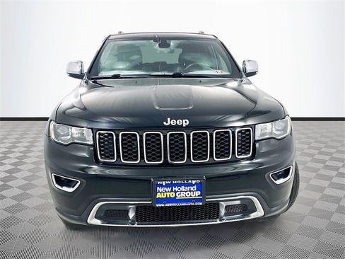 Used 2018 Jeep Grand Cherokee Limited image 2