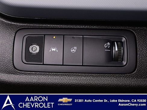 New 2027 Chevrolet Bolt LT w/ Comfort Package image 18