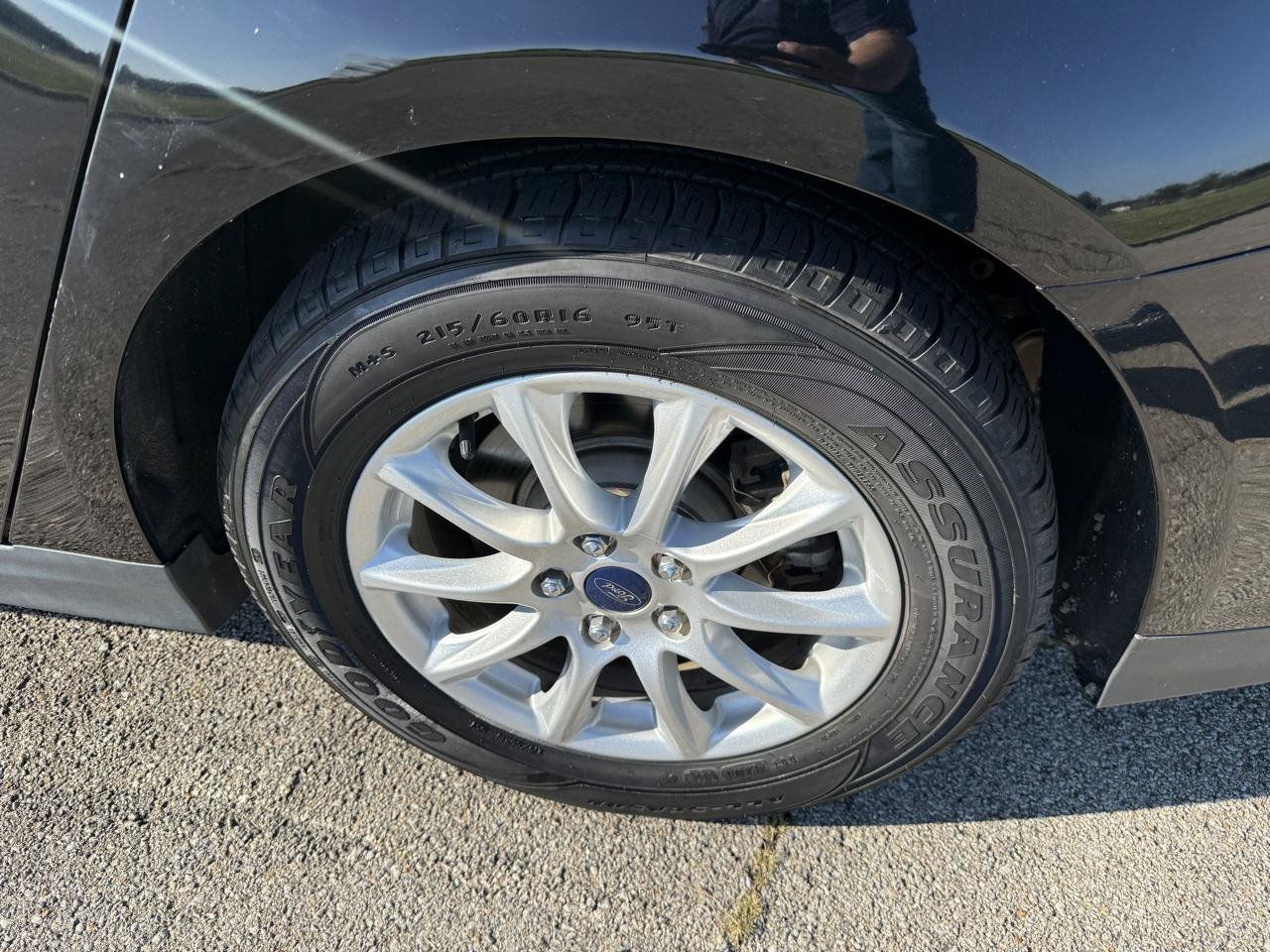 Used 2016 Ford Fusion S FWD image 8
