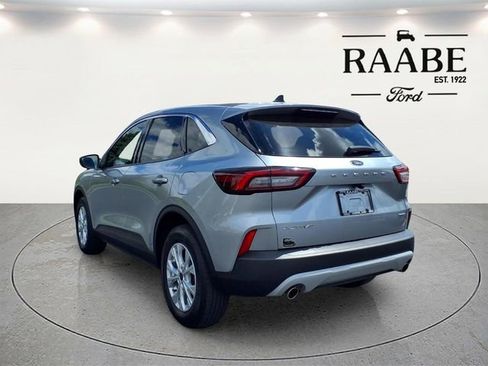 Used 2023 Ford Escape Active AWD/4WD image 5