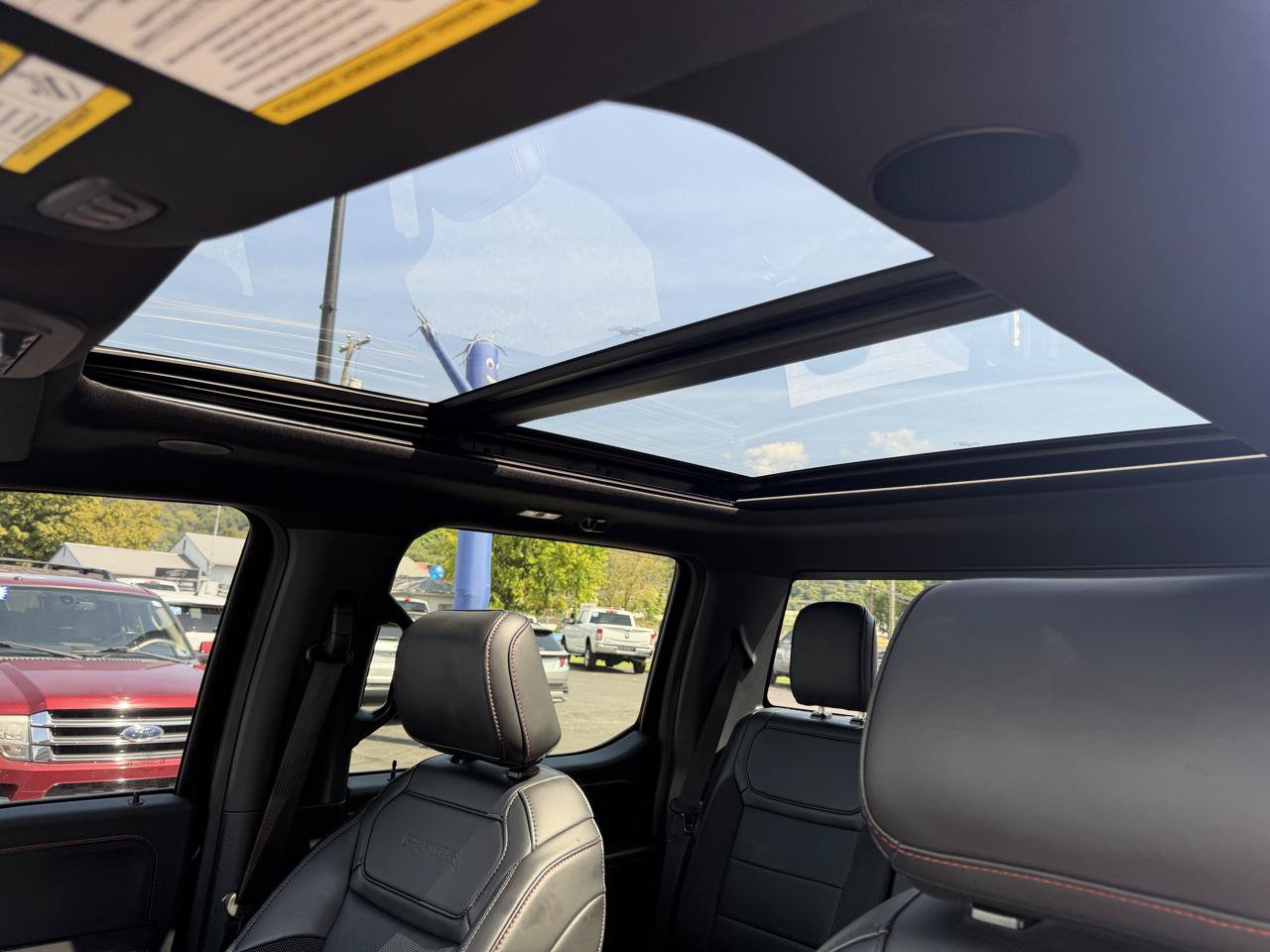 Used 2025 Ford F150 Raptor AWD/4WD image 22