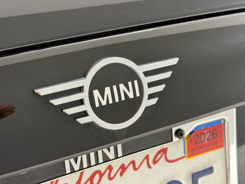 Certified 2024 MINI Cooper SE FWD image 32