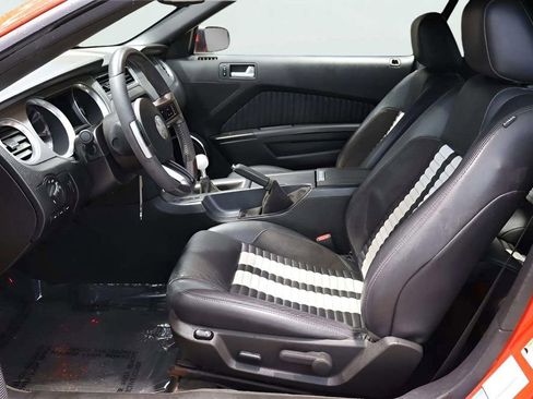 Used 2012 Ford Mustang Shelby GT500 w/ Electronics Pkg image 9