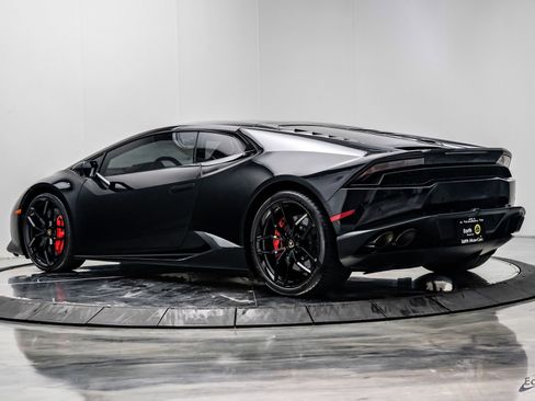 Used 2015 Lamborghini Huracan LP 610-4 AWD/4WD image 12