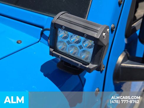 Used 2011 Jeep Wrangler Unlimited Sport AWD/4WD image 6