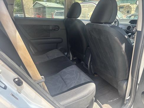 Used 2013 Scion xB image 10