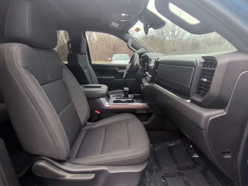 Certified 2022 Chevrolet Silverado 1500 LT Trail Boss image 27