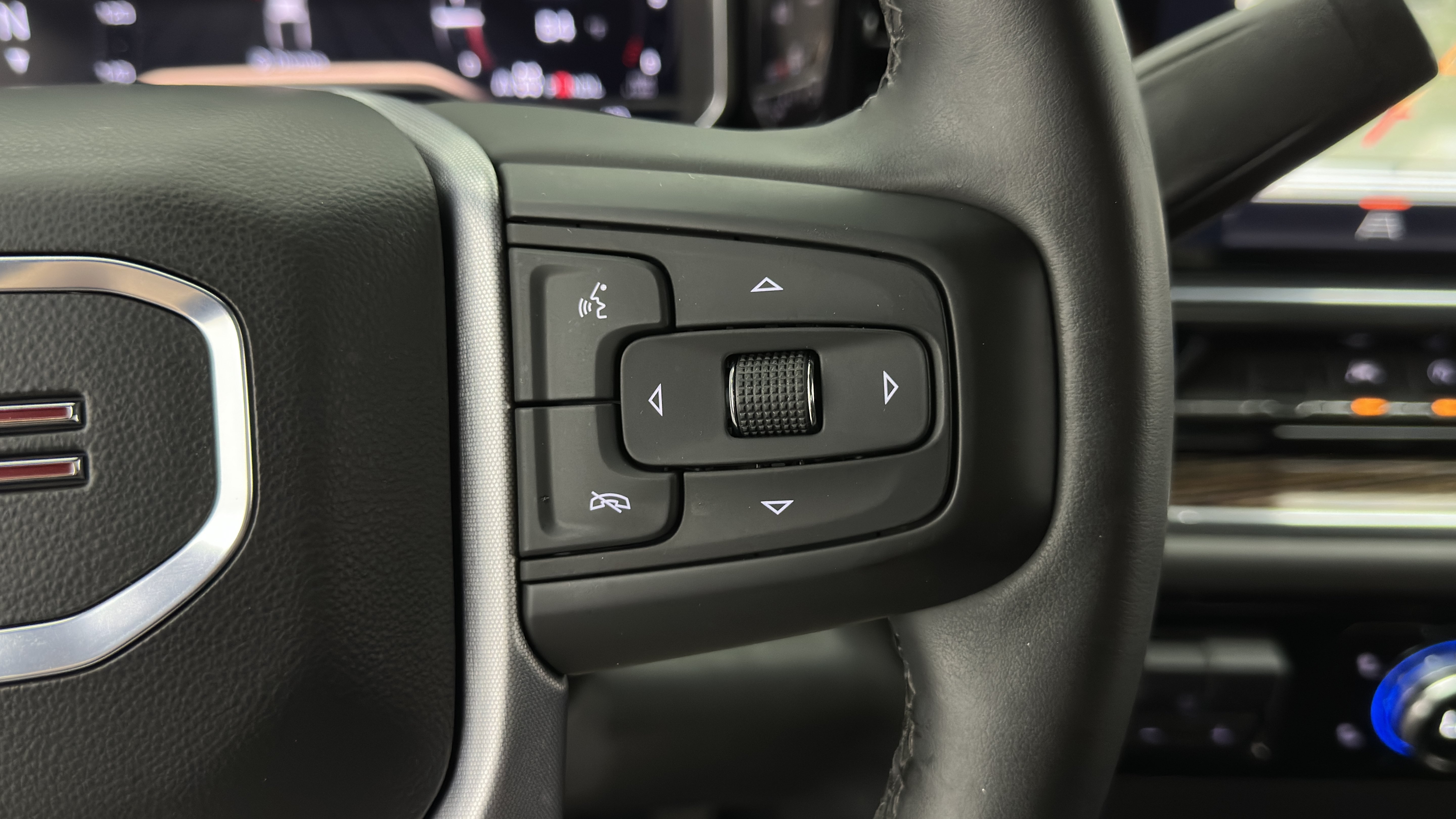 Used 2024 GMC Sierra 1500 Elevation AWD/4WD image 25